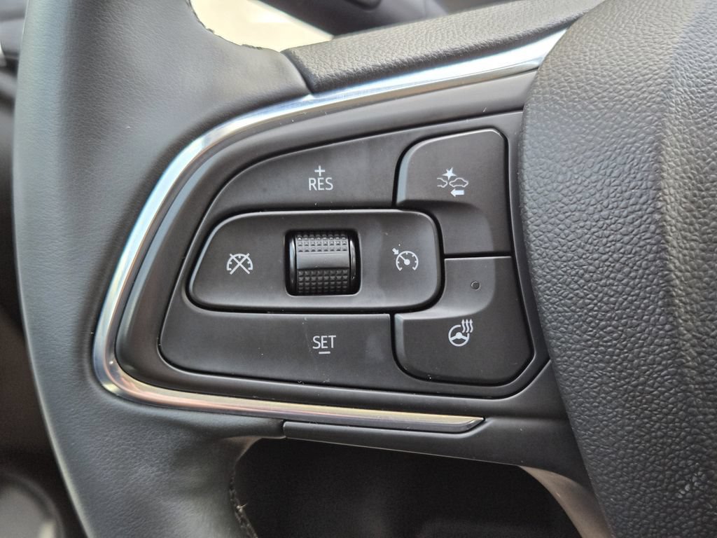 Used 2025 Buick Encore GX Sport Touring w/ Experience Buick Package FWD image 28