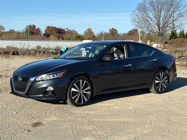 Used 2021 Nissan Altima 2.5 Platinum