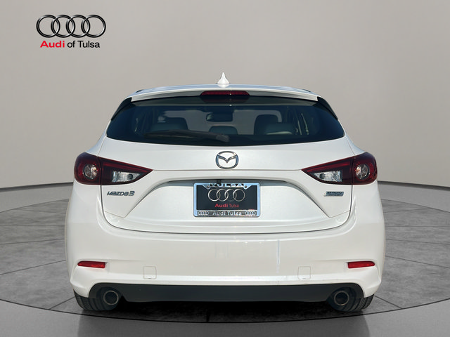 Used 2017 MAZDA MAZDA3 Grand Touring w/ Premium Equipment Package FWD image 6