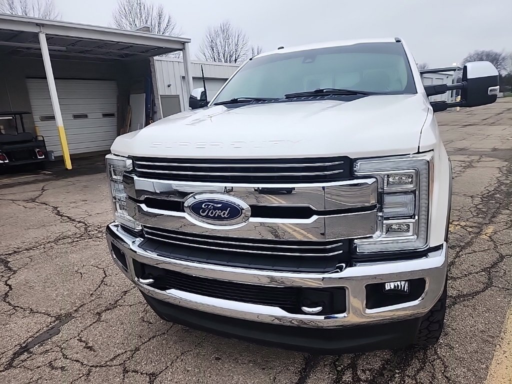 Used 2017 Ford F250 Lariat w/ Lariat Ultimate Package image 7