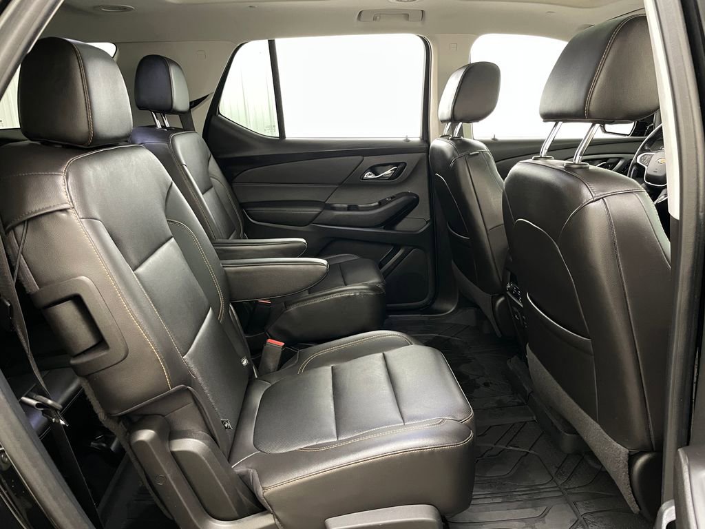 Certified 2020 Chevrolet Traverse Premier w/ Redline Edition AWD/4WD image 45