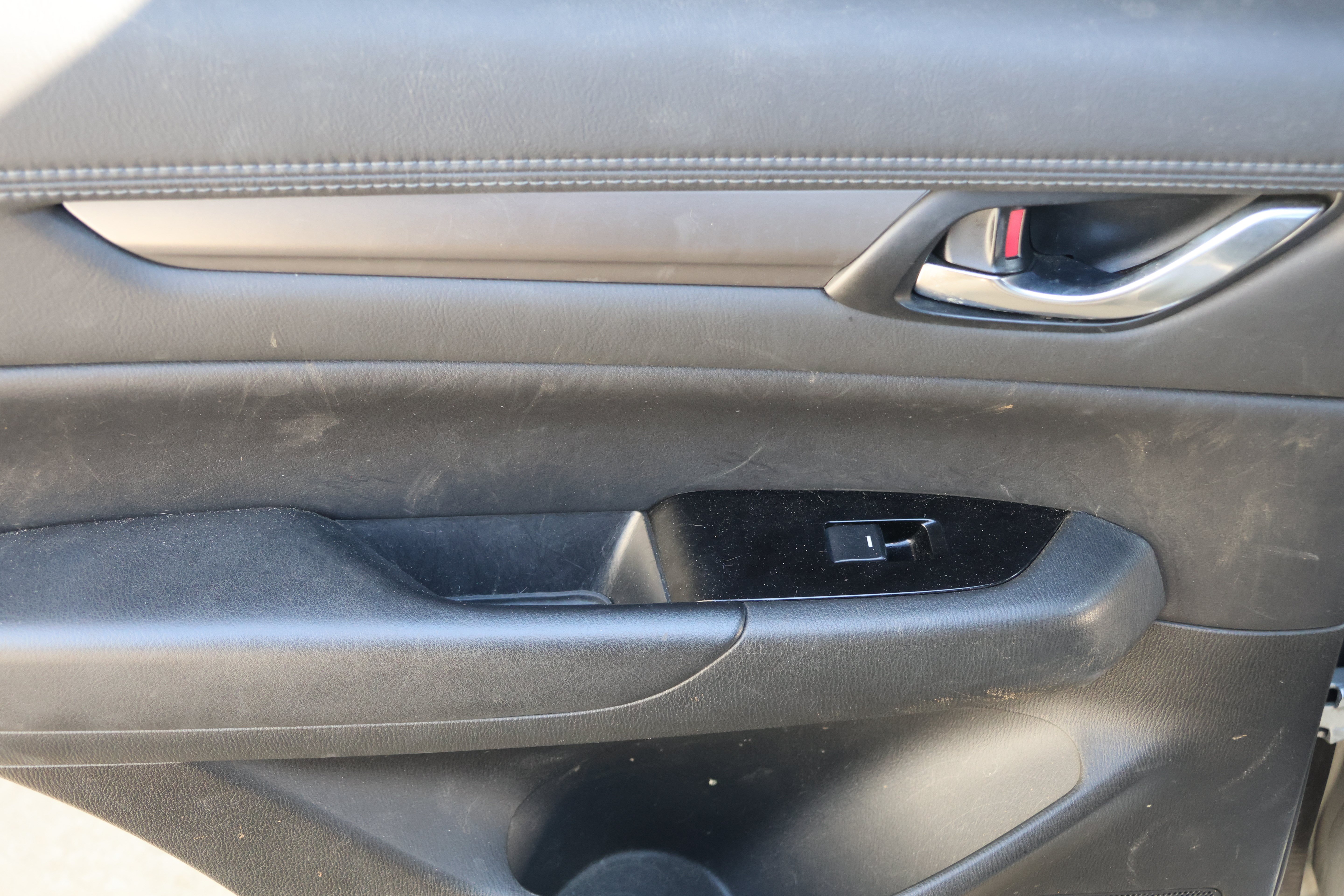 Used 2019 MAZDA CX-5 Touring FWD image 28