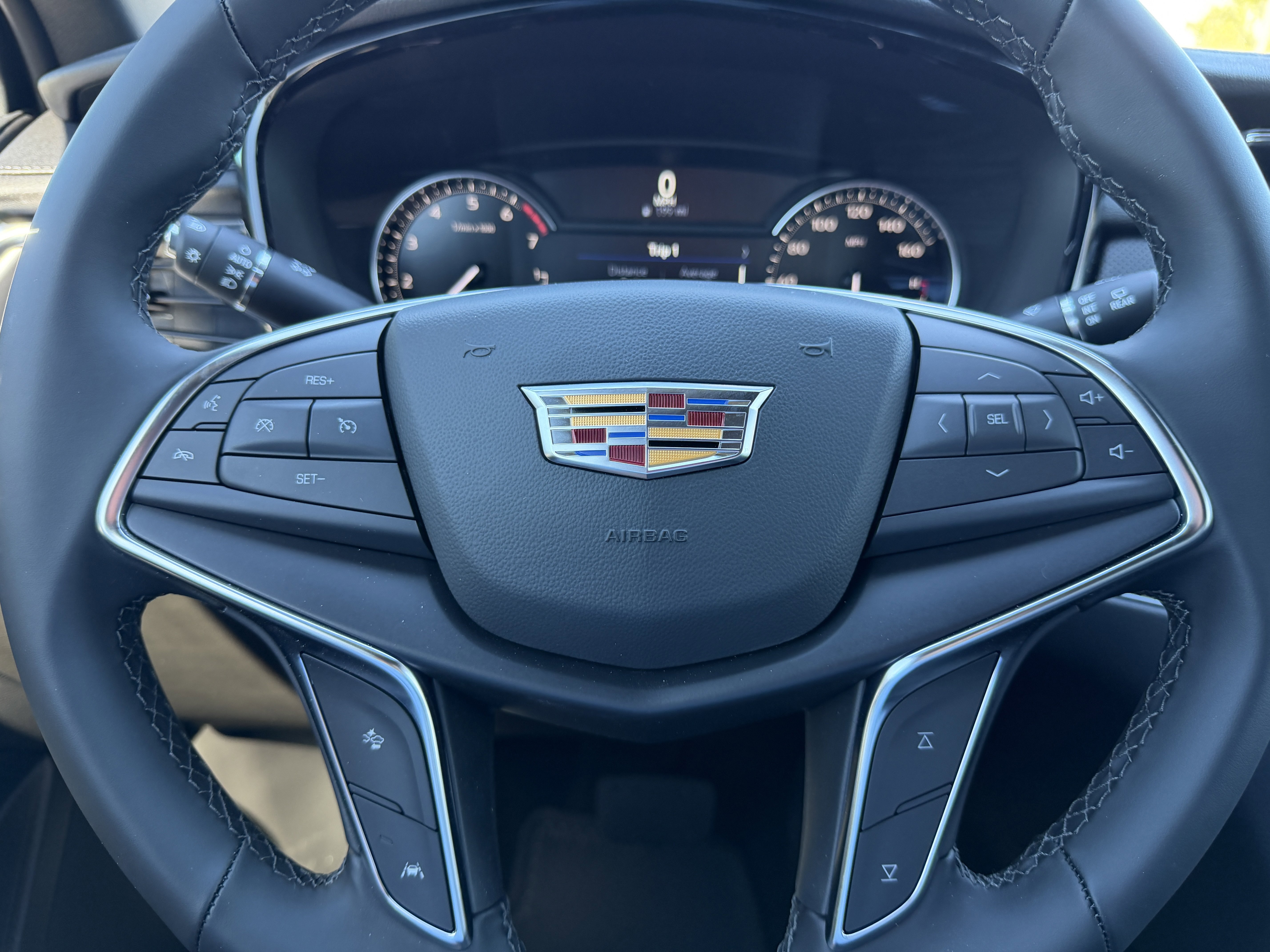New 2026 Cadillac XT5 Luxury image 29
