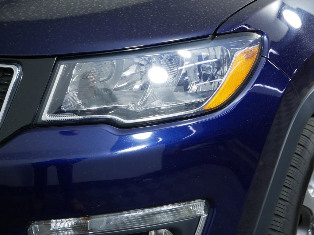 Used 2019 Jeep Compass Limited AWD/4WD image 14