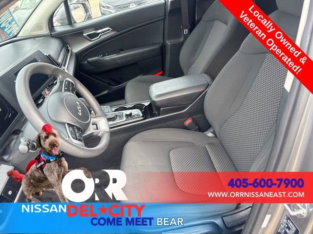 Used 2024 Kia Sportage LX image 16