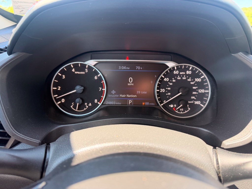 Used 2024 Nissan Altima 2.5 SR FWD image 16