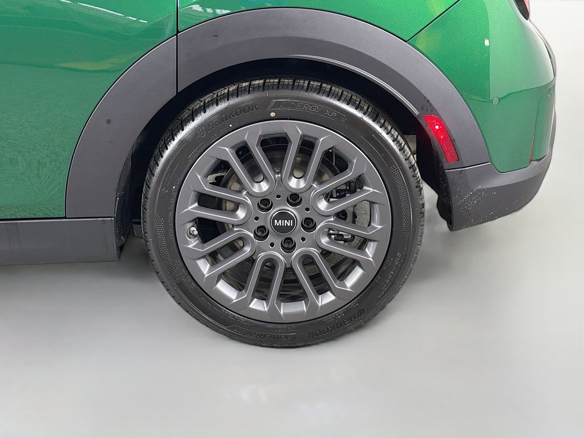 New 2026 MINI Cooper S image 32