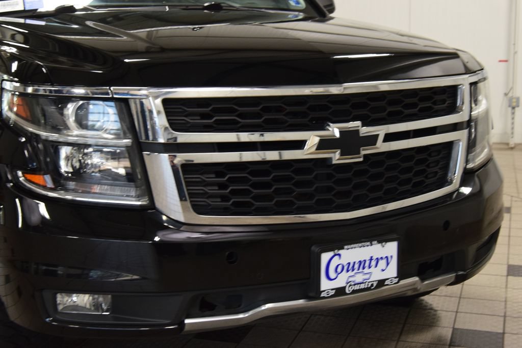 Used 2019 Chevrolet Tahoe LT w/ Z71 Midnight Edition AWD/4WD image 13