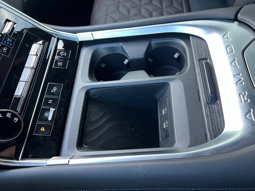 Used 2025 Nissan Armada Platinum Reserve RWD image 46