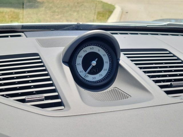 Used 2024 Porsche 911 Carrera image 25