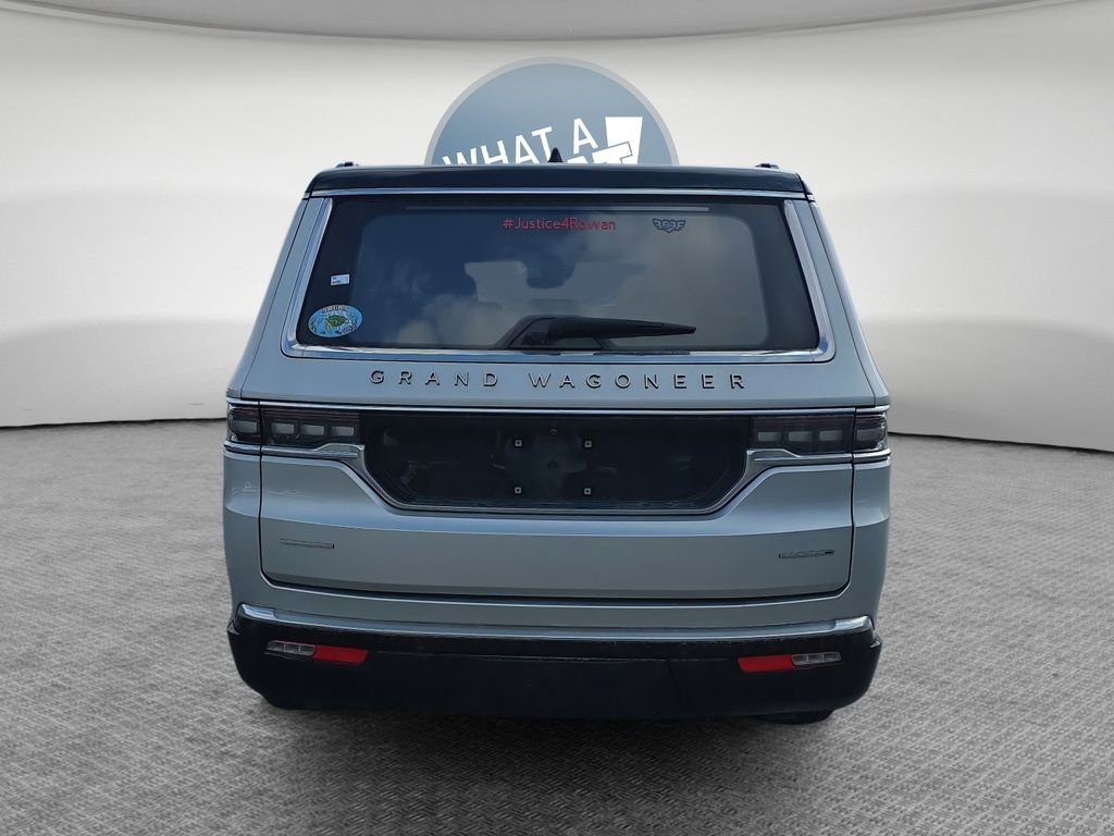 Used 2022 Jeep Grand Wagoneer Series III w/ Rear Seat Video Group 1 image 5