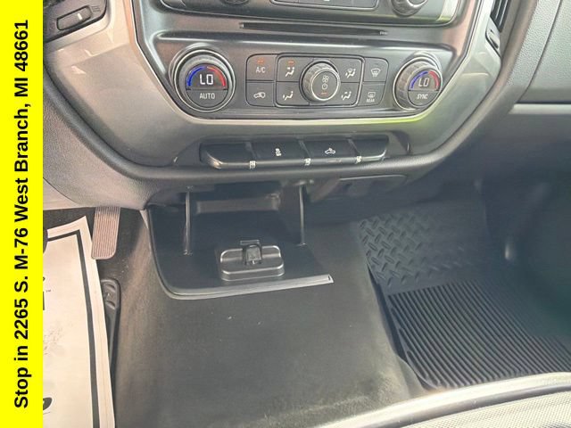 Used 2016 Chevrolet Silverado 1500 LT w/ All Star Edition AWD/4WD image 38
