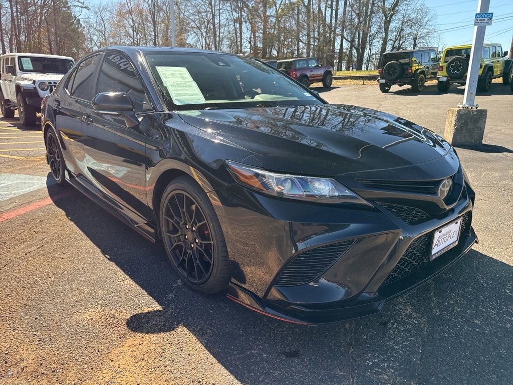 Used 2021 Toyota Camry TRD image 4