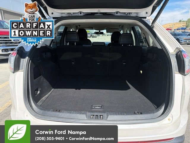 Used 2017 Ford Edge Titanium w/ Class II Trailer Tow Package AWD/4WD image 16