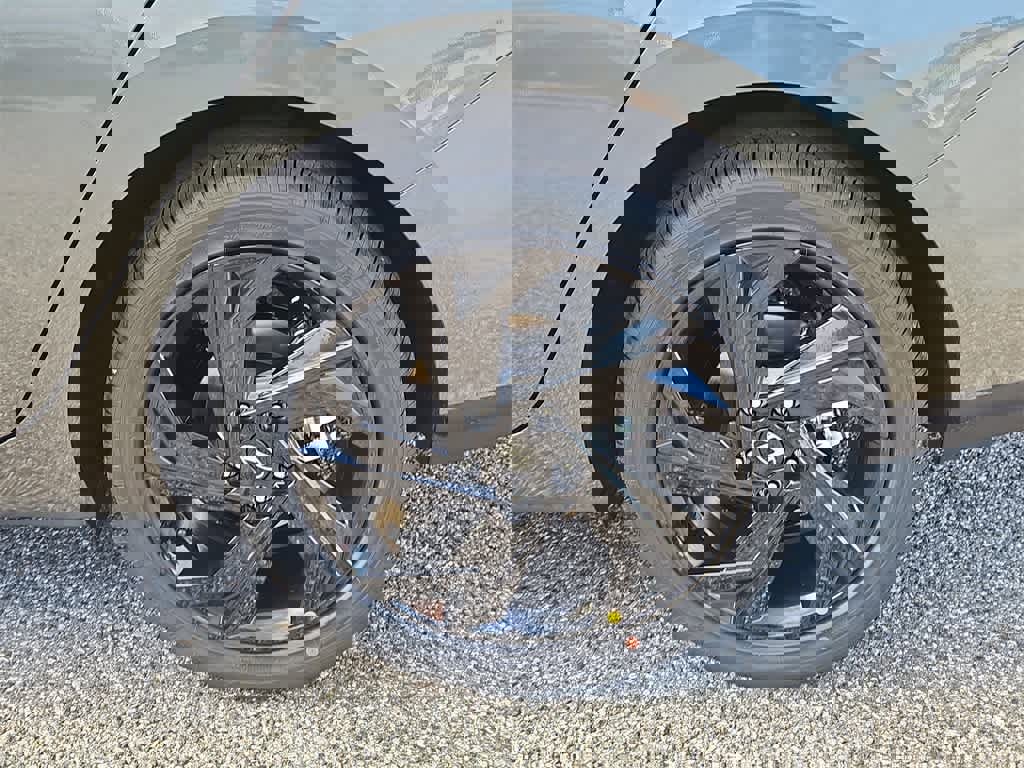 New 2026 Hyundai Elantra SEL Sport Premium image 14