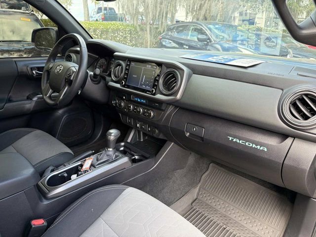 Certified 2023 Toyota Tacoma TRD Off-Road AWD/4WD image 18