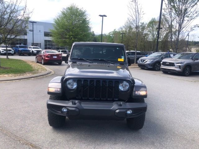 Used 2021 Jeep Gladiator Willys image 2