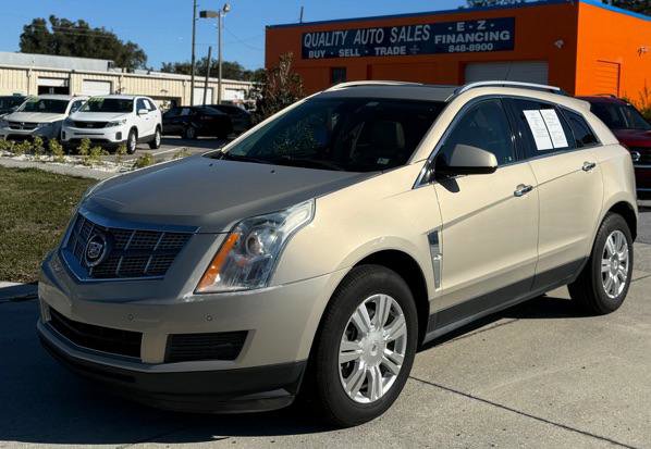Used 2010 Cadillac SRX Luxury image 2