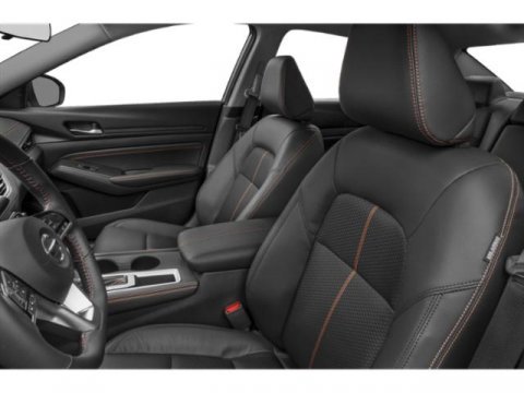 Used 2021 Nissan Altima 2.5 SR w/ SR Premium Package image 12