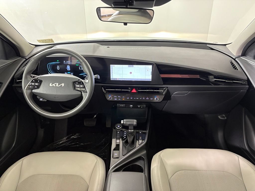 Used 2024 Kia Niro EX FWD image 37