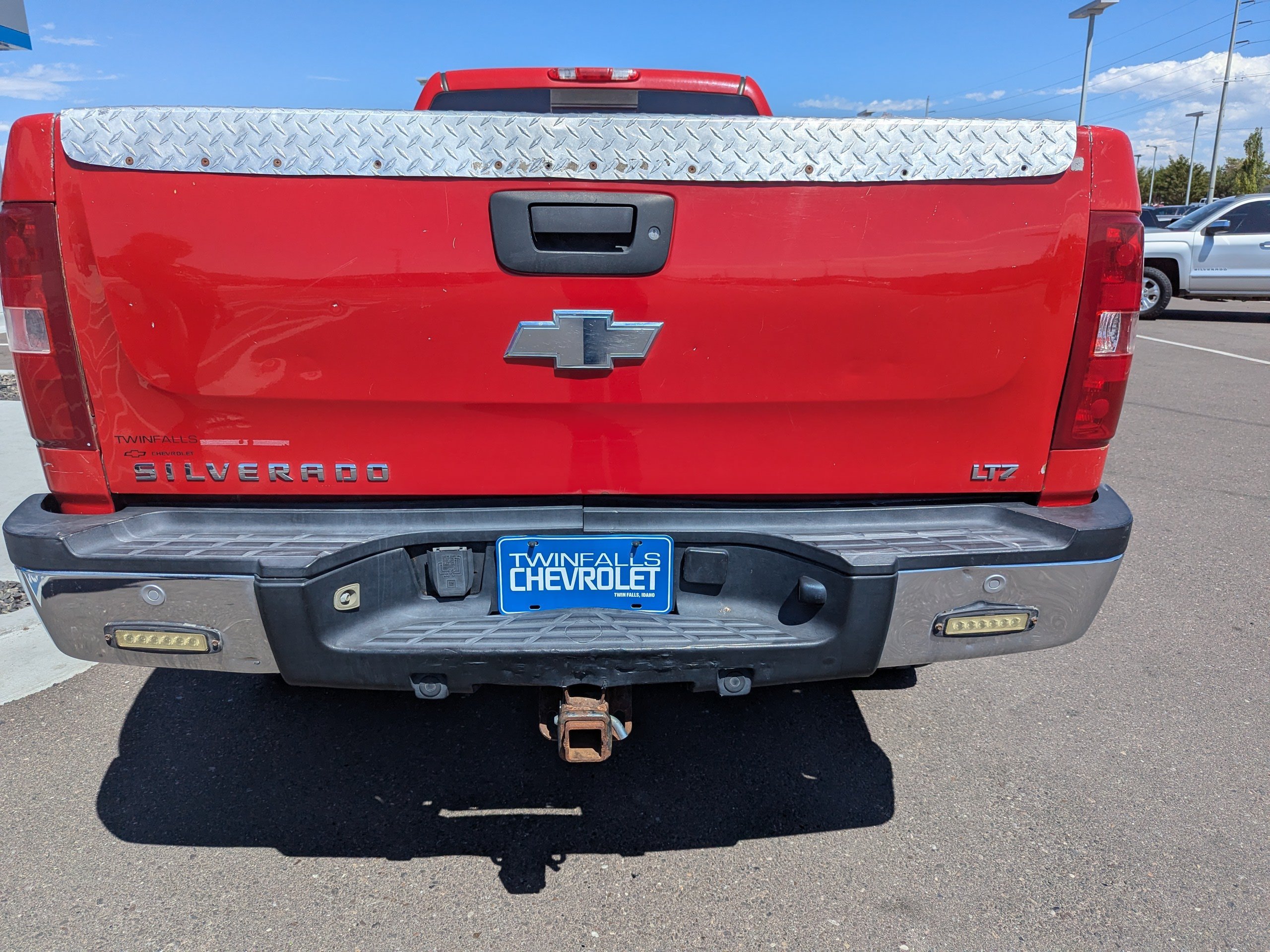 Used 2008 Chevrolet Silverado 2500 LTZ w/ Safety Package AWD/4WD image 27