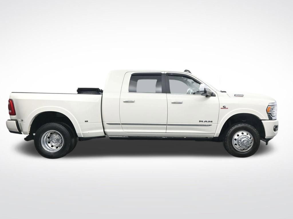Used 2022 RAM 3500 Limited image 4