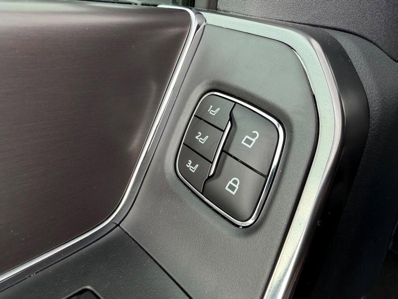 New 2026 Ford F250 Platinum image 18