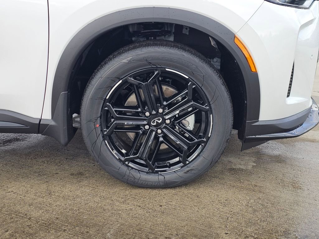 New 2026 INFINITI QX60 Sport image 9