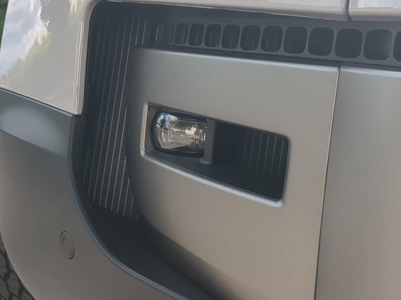 New 2026 Land Rover Defender 110 S AWD/4WD image 11