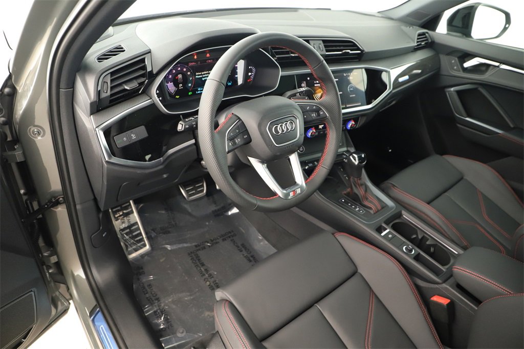 New 2025 Audi Q3 2.0T Premium Plus image 15