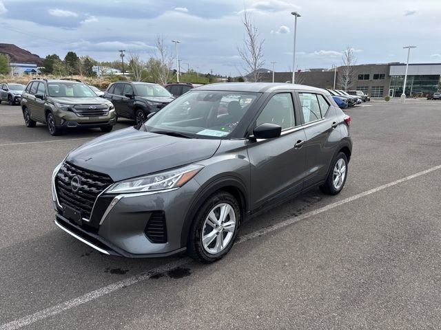 Used 2024 Nissan Kicks S image 7