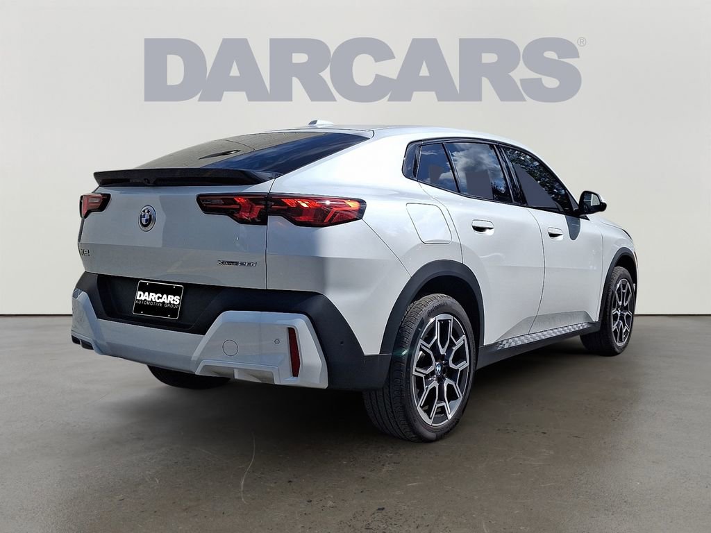 Used 2025 BMW X2 xDrive28i image 6