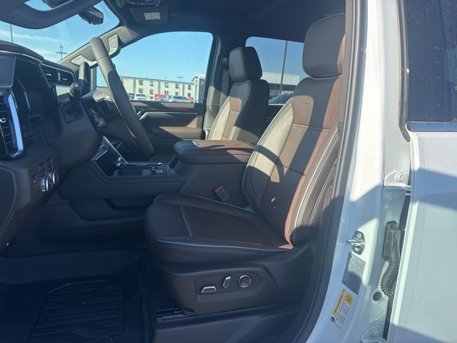 New 2026 GMC Sierra 2500 Denali w/ Denali Reserve Package image 13