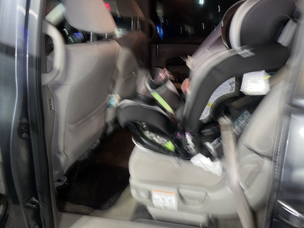 Used 2012 Honda Odyssey EX image 11