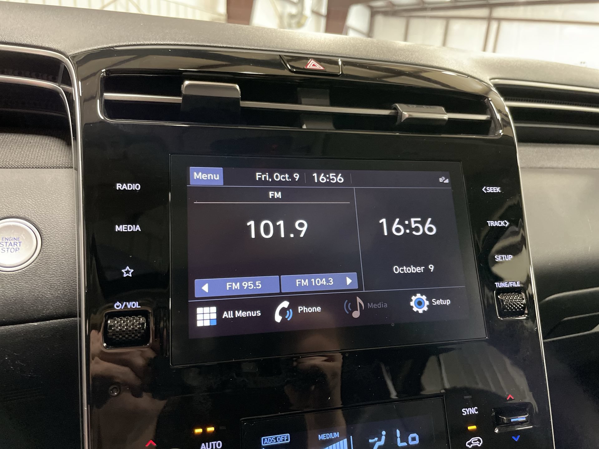 Used 2023 Hyundai Tucson SEL w/ Convenience Package AWD/4WD image 18