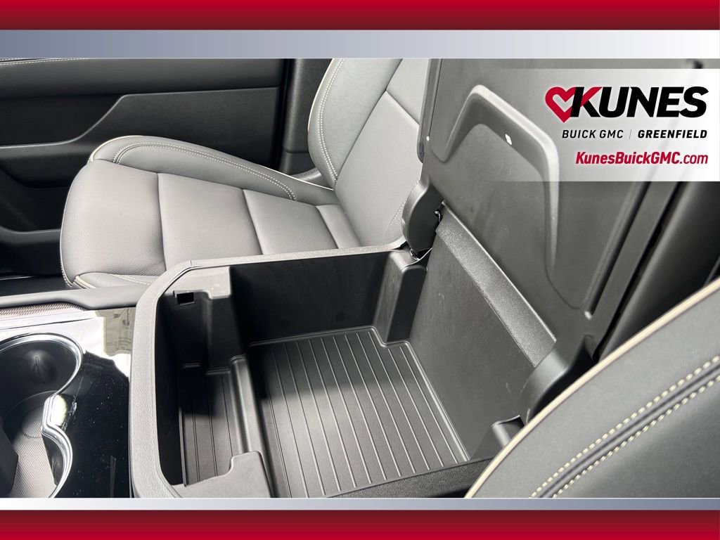 New 2026 GMC Yukon XL Elevation image 29