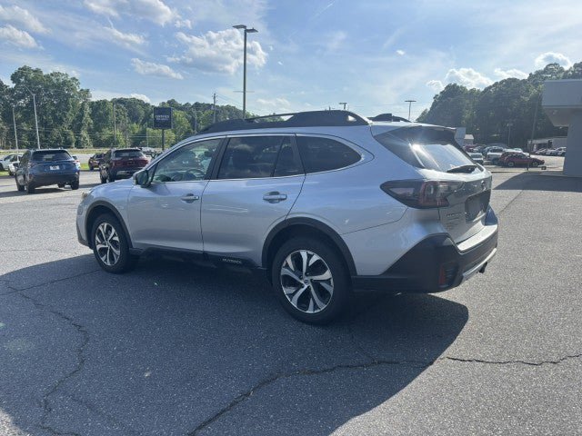 Certified 2021 Subaru Outback Limited w/ Tech Package 3 AWD/4WD image 4