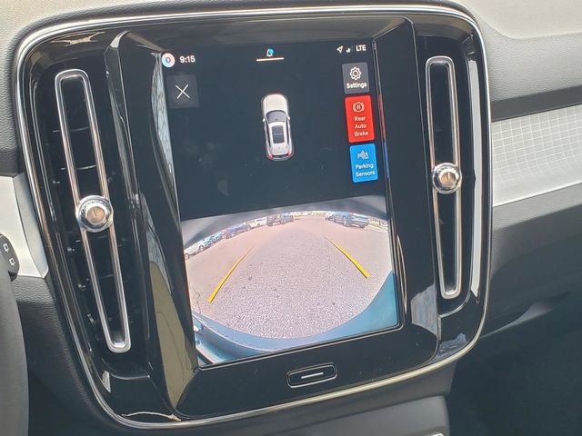 Certified 2026 Volvo XC40 B5 Core w/ Climate Package AWD/4WD image 22