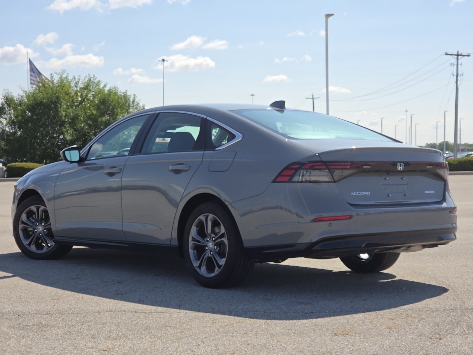 Used 2026 Honda Accord EX-L image 17
