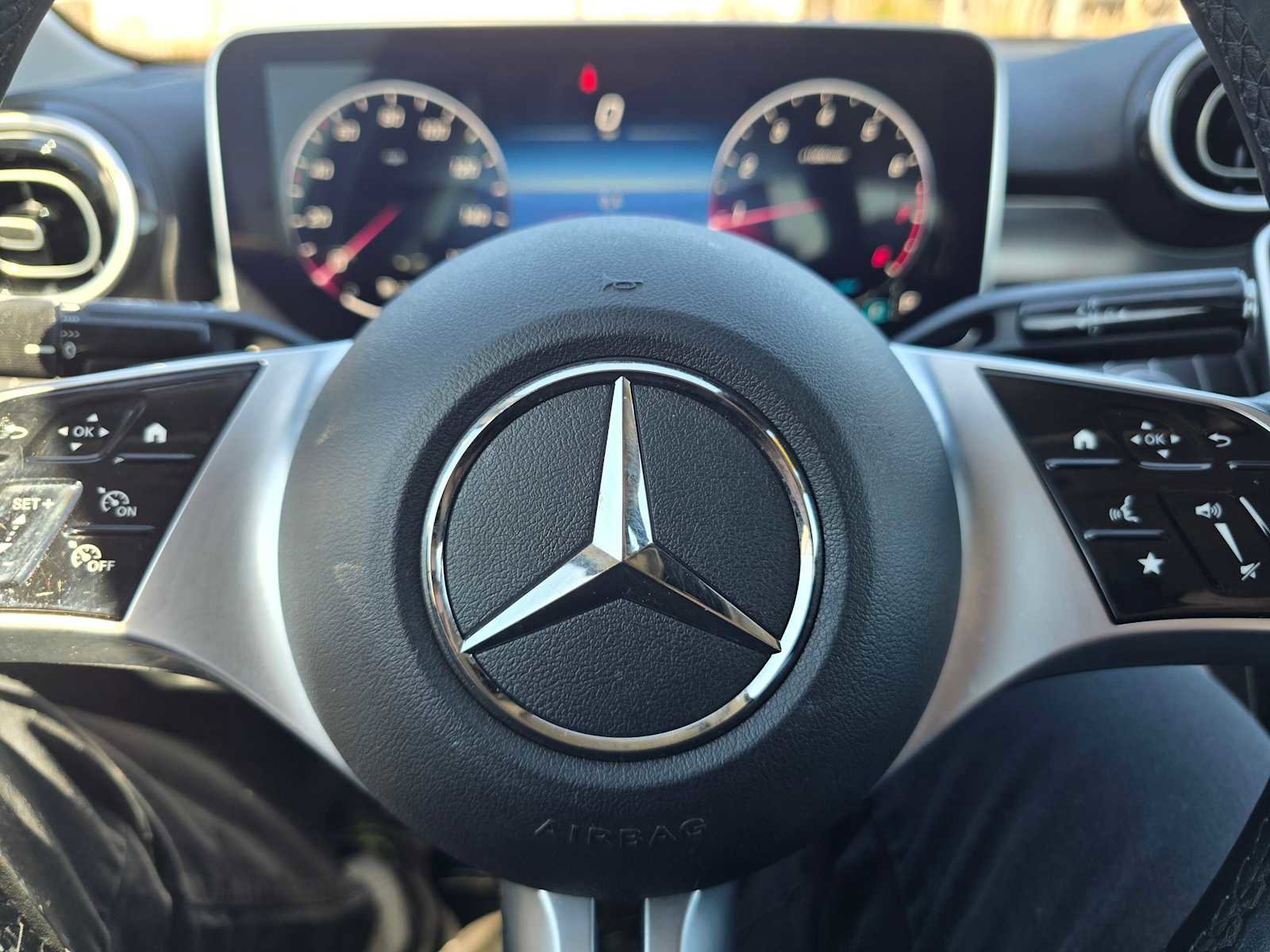 Used 2023 Mercedes-Benz C 300 4MATIC Sedan image 24