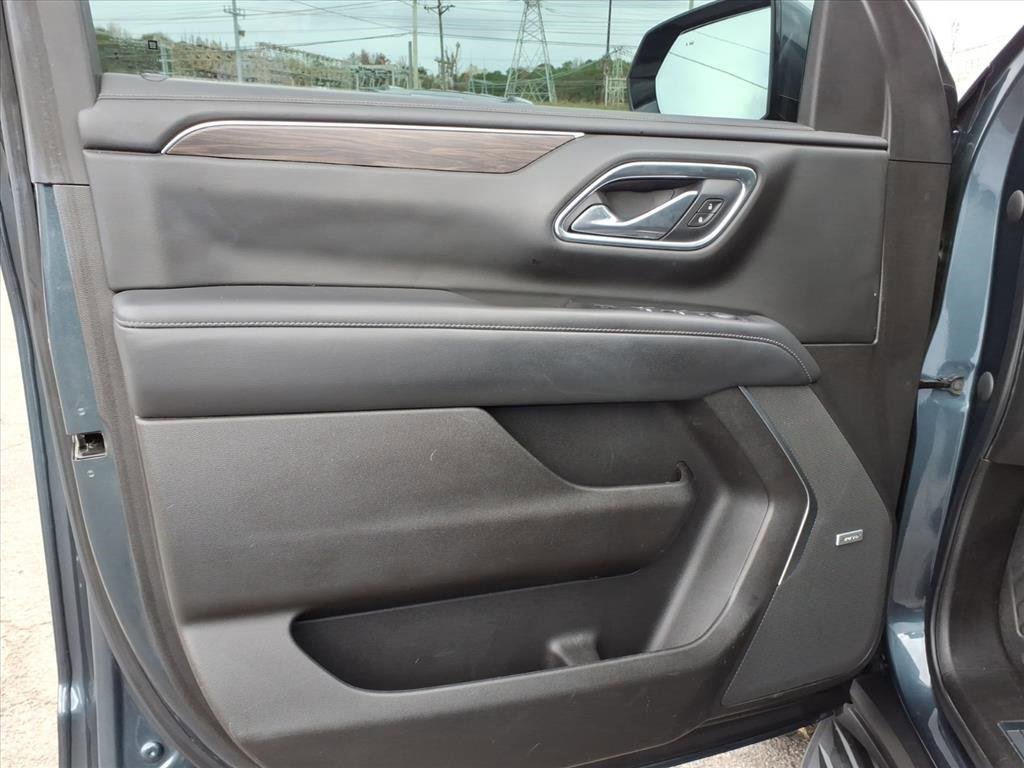 Used 2021 Chevrolet Tahoe LT w/ LT Signature Package image 17