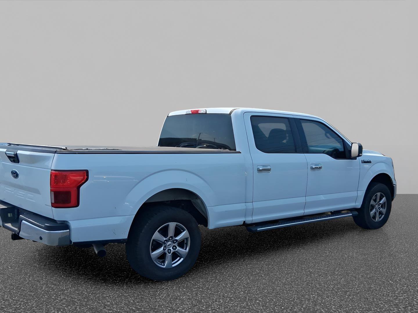 Used 2019 Ford F150 XLT w/ Equipment Group 302A Luxury AWD/4WD image 6