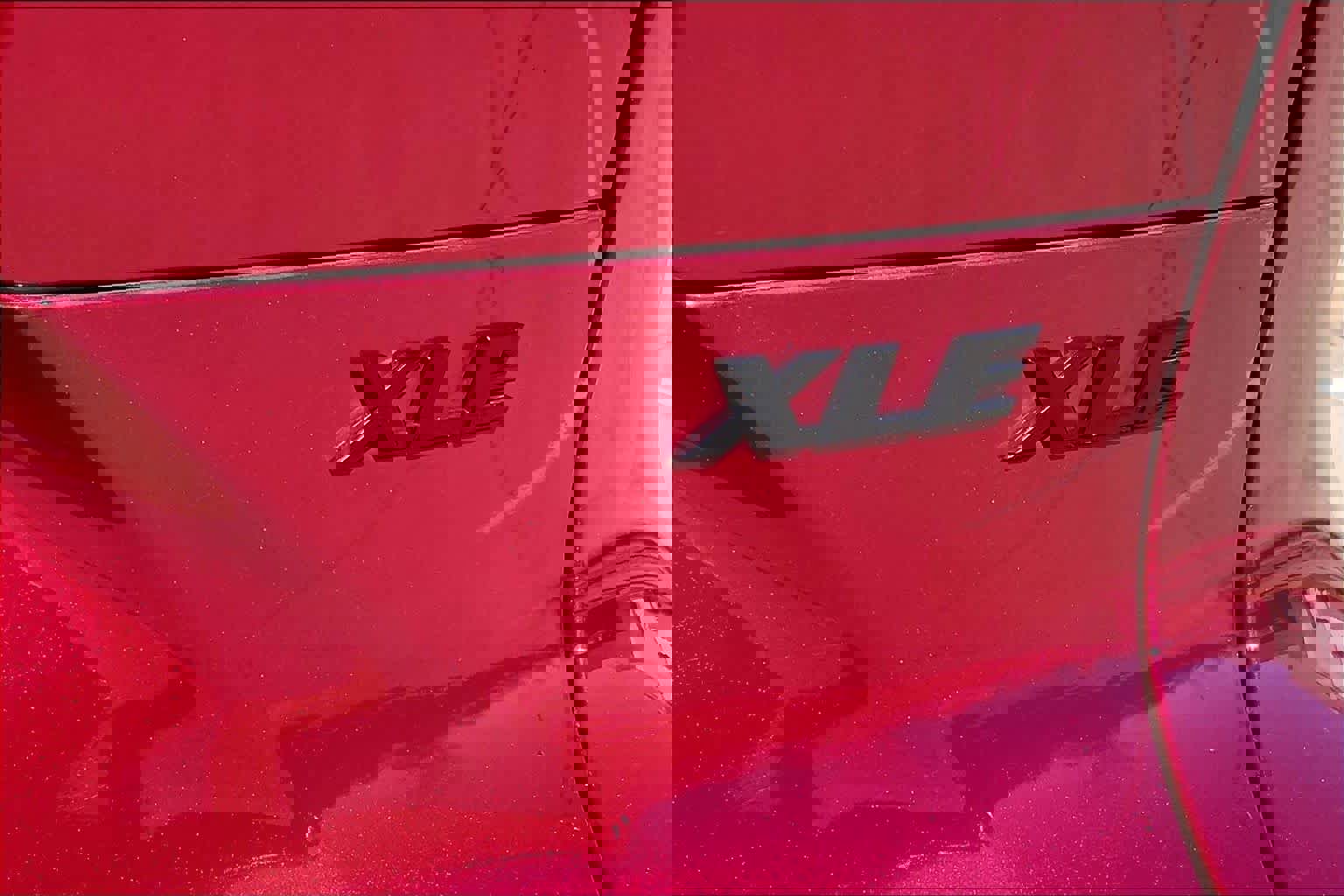 Used 2023 Toyota Venza Nightshade image 10