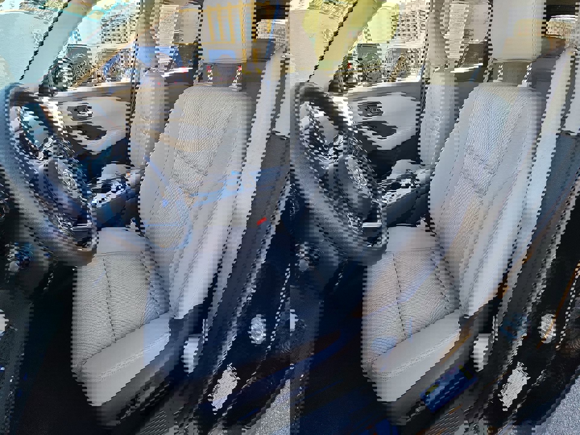 Used 2024 Nissan Rogue SV image 13