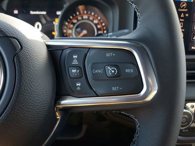 New 2026 Jeep Wrangler Unlimited Sahara AWD/4WD image 24