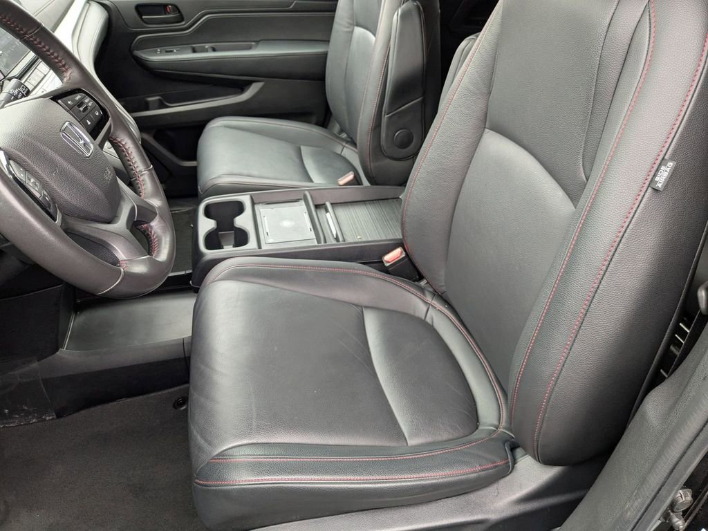 Used 2025 Honda Odyssey Sport-L image 16