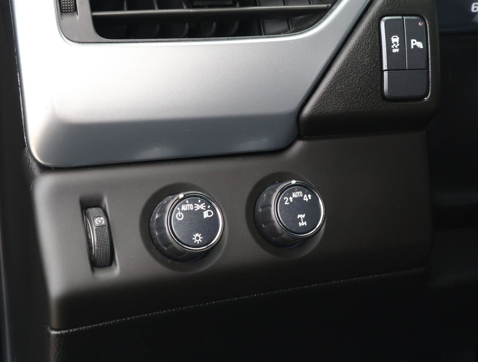 Used 2019 Chevrolet Tahoe LS image 24