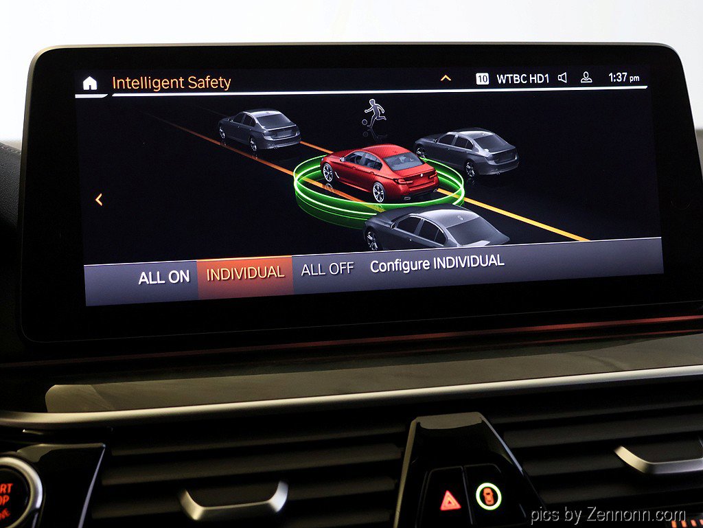 Certified 2022 BMW M550i xDrive w/ Executive Package image 24