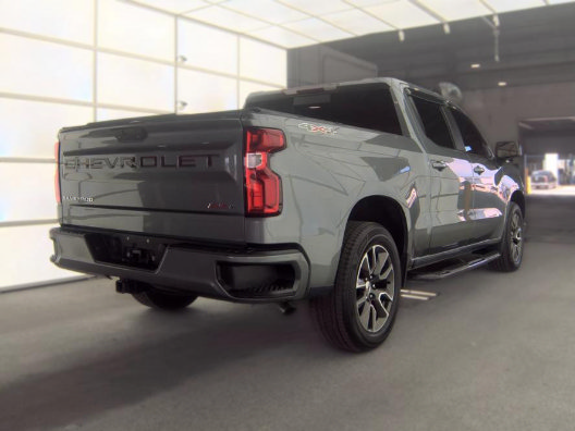 Used 2021 Chevrolet Silverado 1500 RST w/ Convenience Package II AWD/4WD image 2