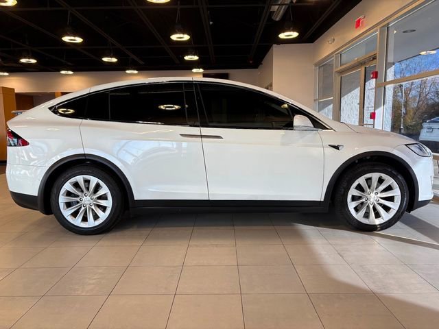 Used 2021 Tesla Model X Long Range image 16